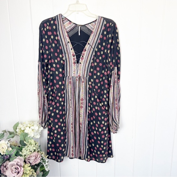 Free People Women's Rain or Shine Printed Dress -Medium - Picture 4 of 13